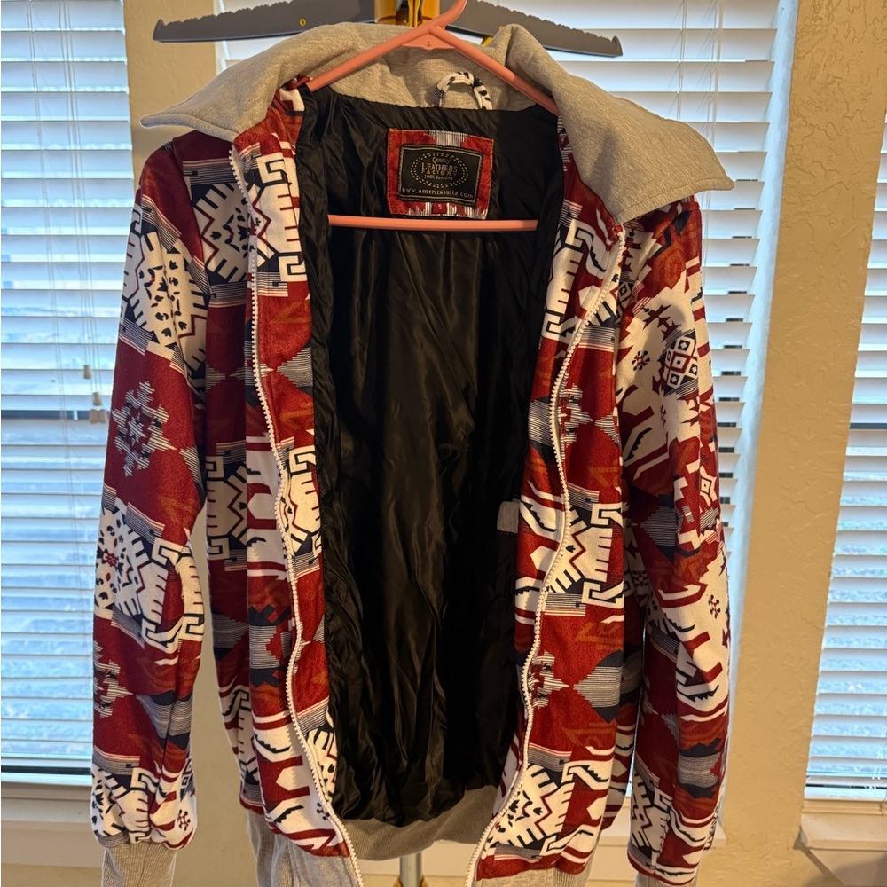NWOT Yellowstone Mo Brings Plenty Aztec Southwestern Jacket men’s size small